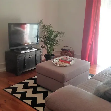 Your Flat In Lisbon South Bay